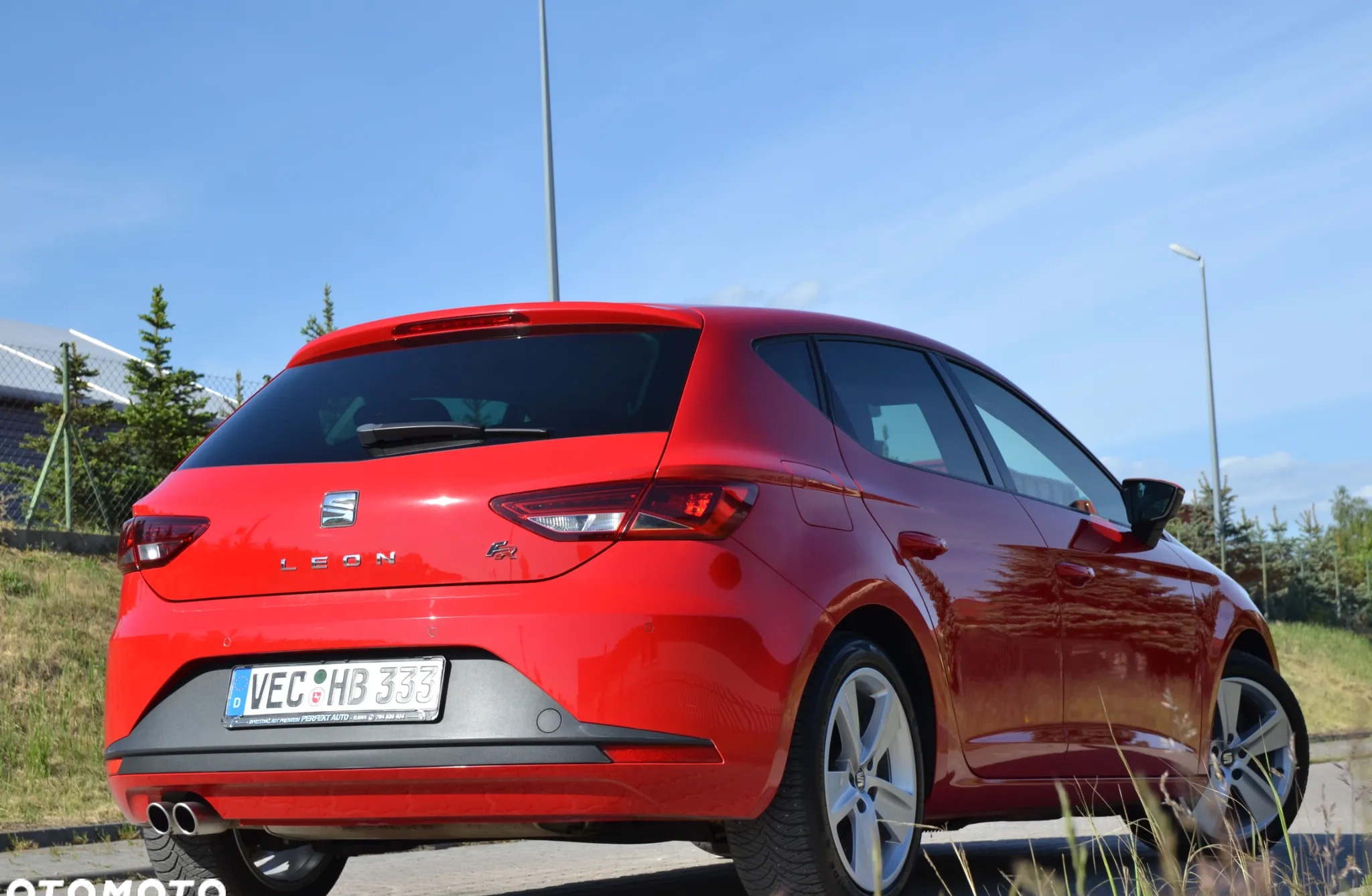 Seat Leon cena 42800 przebieg: 176908, rok produkcji 2013 z Iława małe 781